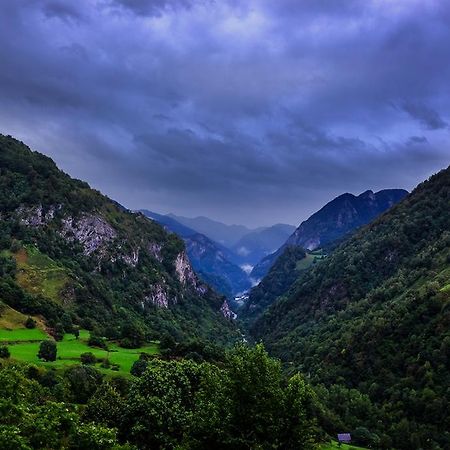 Auberge Toison D'Or Cette-Eygun Bagian luar foto