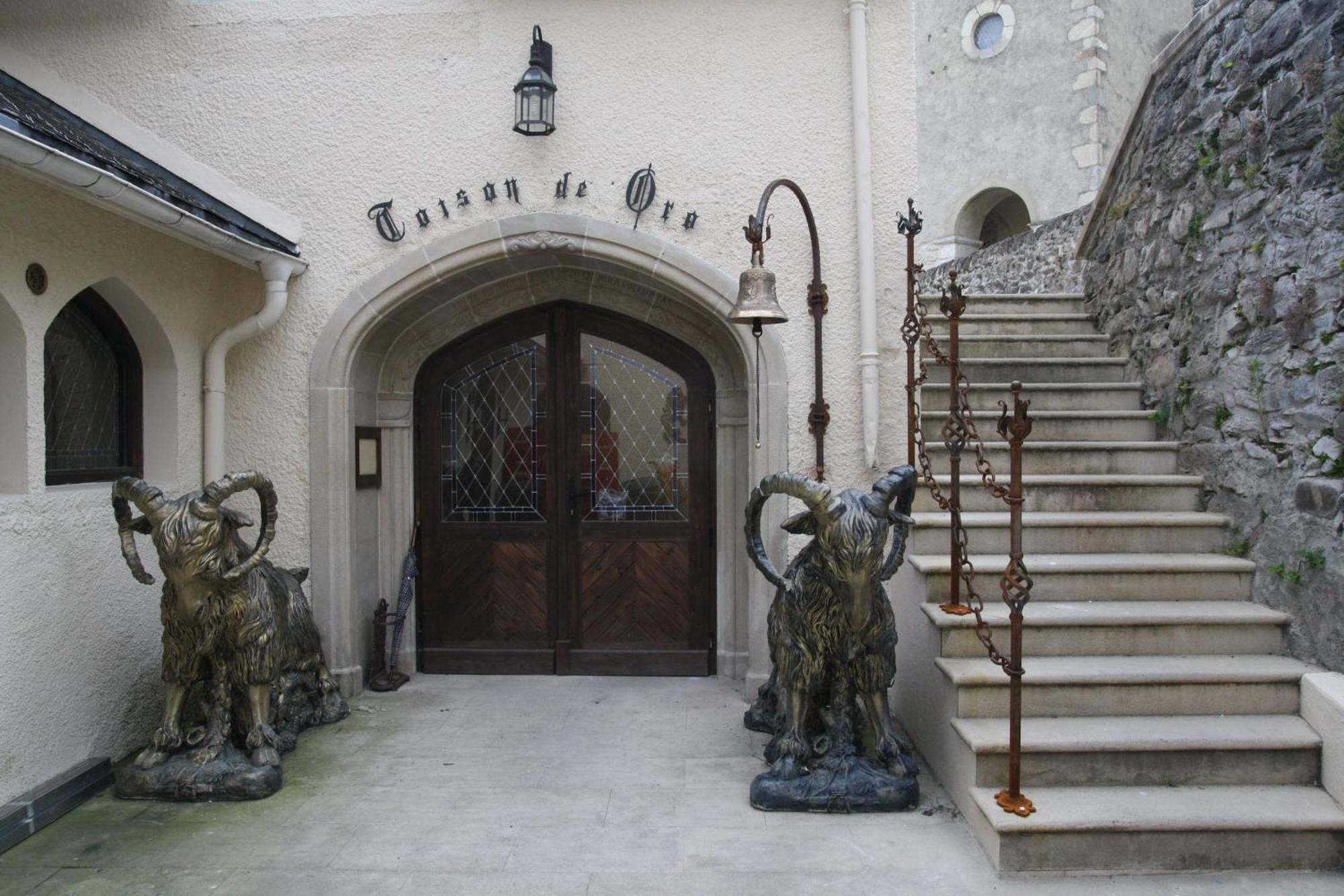 Auberge Toison D'Or Cette-Eygun Bagian luar foto